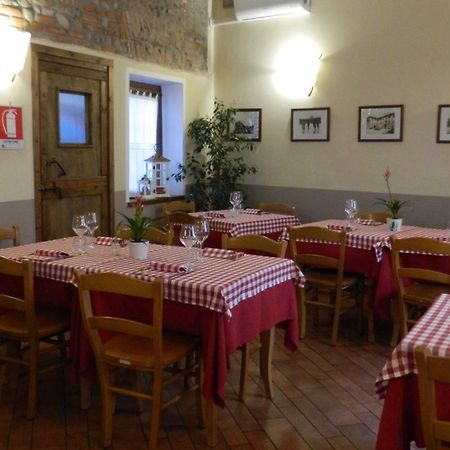 Готель Osteria San Giuseppe Ceriano Laghetto Екстер'єр фото