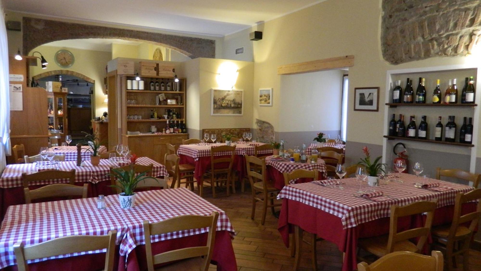 Готель Osteria San Giuseppe Ceriano Laghetto Екстер'єр фото